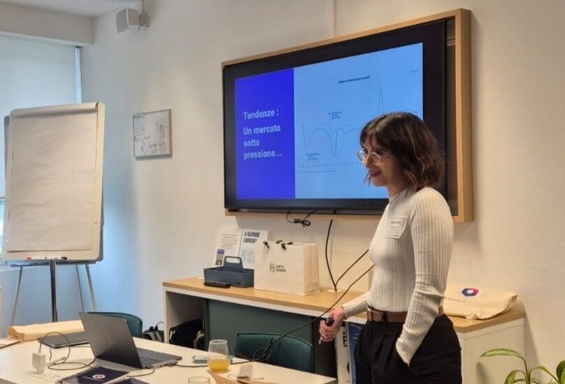 Valentina Caro Presenting During Fpt Italy